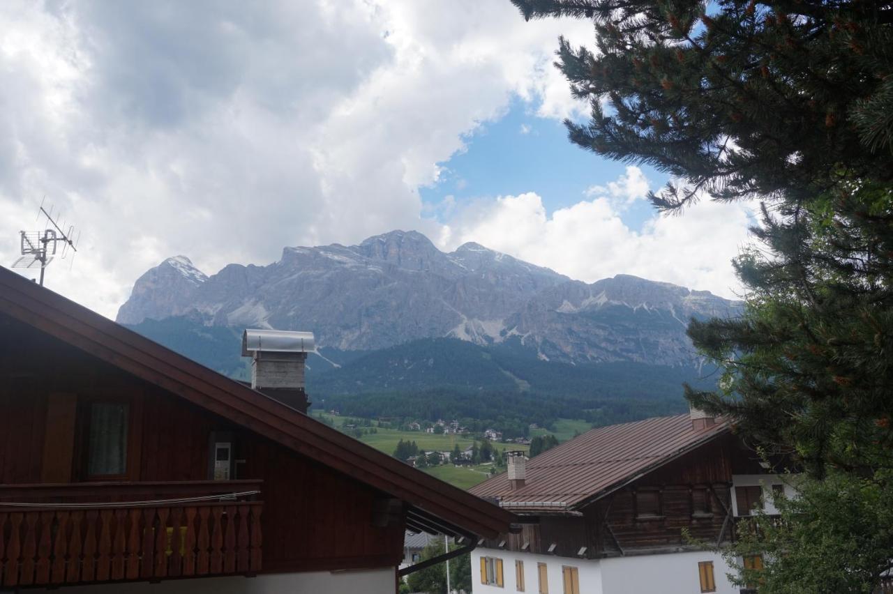 Faloria Studio Apartment Cortina dʼAmpezzo Kültér fotó